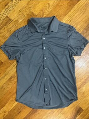 Barbell Apparel Motive Short Sleeve Dress Shirt - Size S